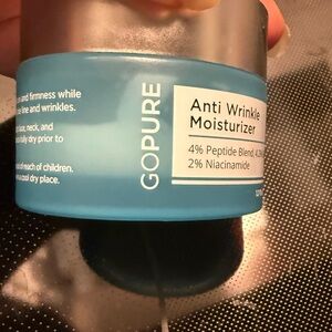 GoPure Anti Wrinkle Moisturizer
